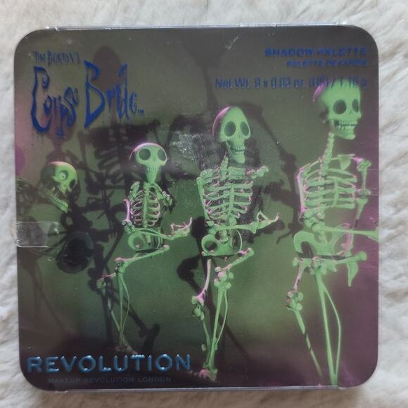 Corpse Bride Grave Misunderstanding Eyeshade Palette. Revolution - Picture 4 of 5
